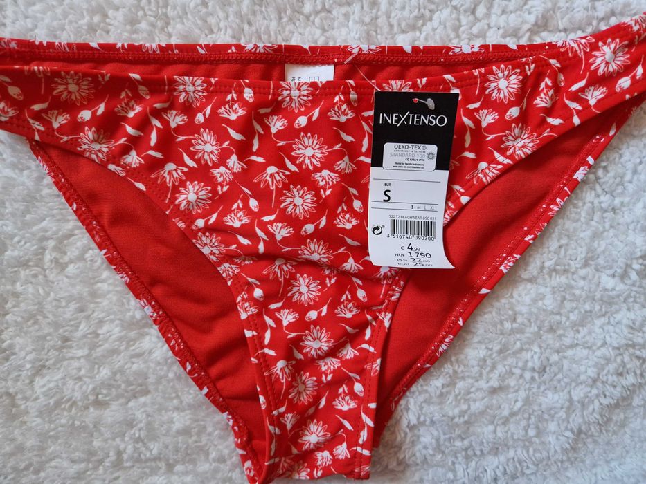 Costum de baie din 3 piese