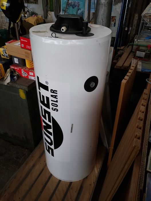 Слънчеви колектори и бойлери за топла вода