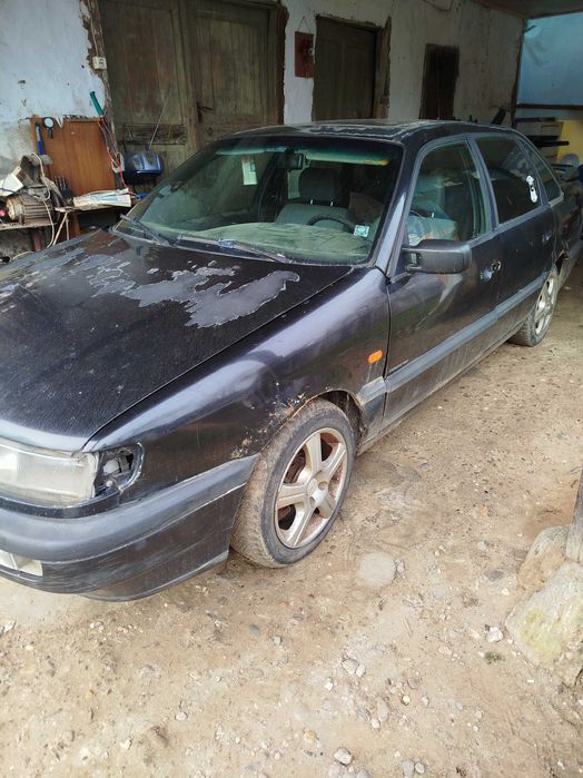 Теглич за пасат б4