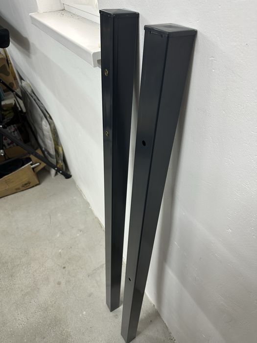 Колове, стълбове за оградно пано, врата 2бр, нови, стоманени