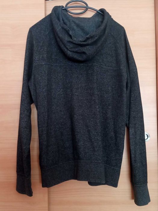 Мъжки суичър H&M като нов