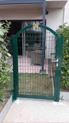 Оградни пана, Портали, Декоративна мрежа