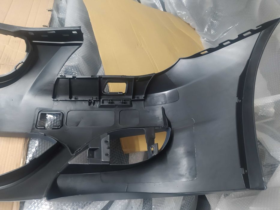 Oferta!-Bara fata BMW E60 Sedan/TOURING tip M5 2003-2007