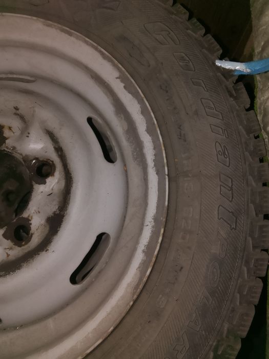 Продам колеса в сборе на москвич