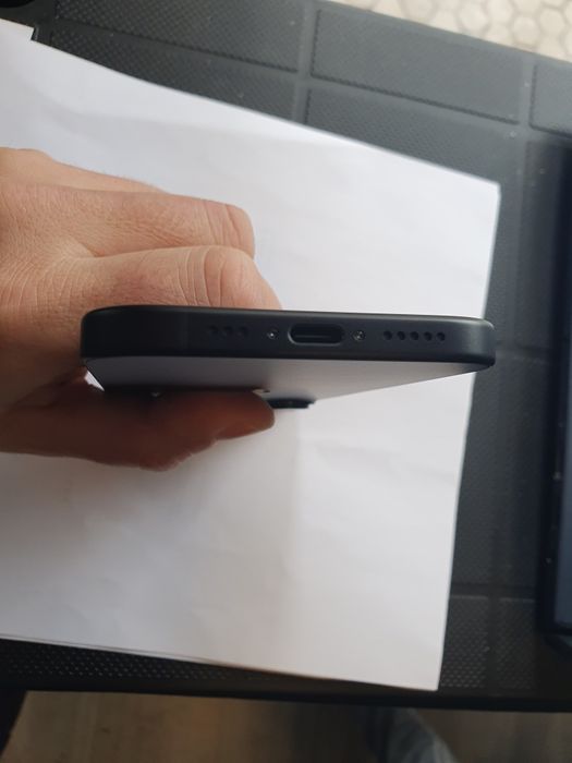 IPhone 16 128Gb чисто нов