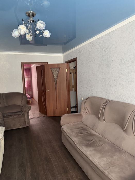 Продам 2 комнатную квариру .