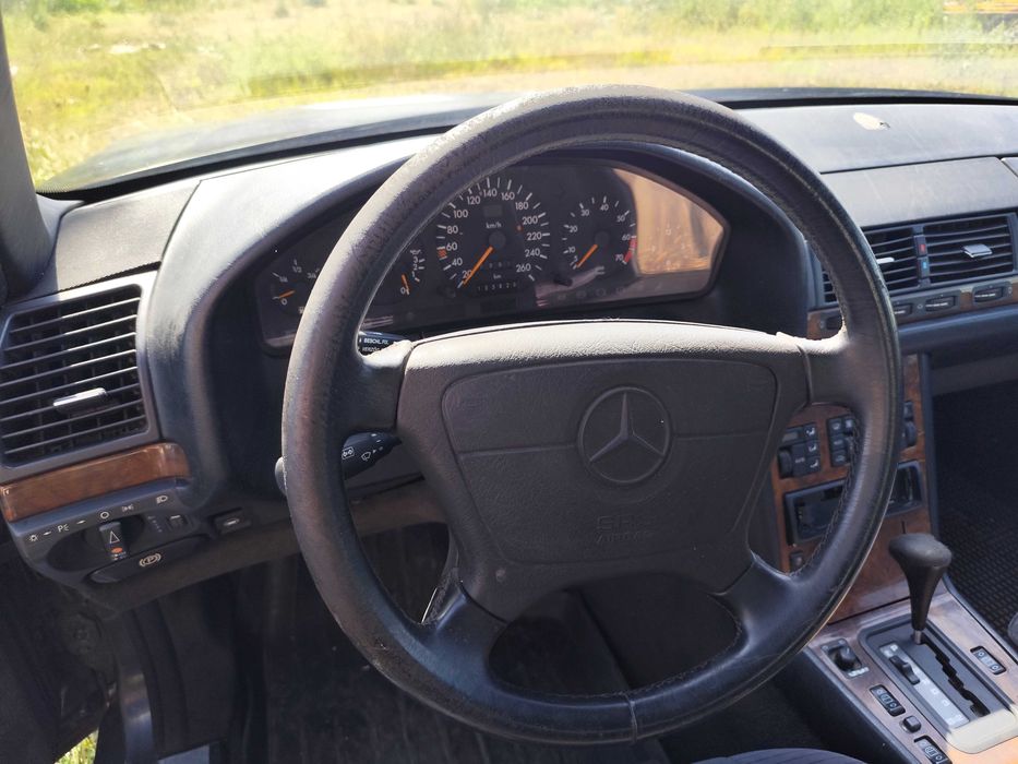 Vand Mercedes 500SE