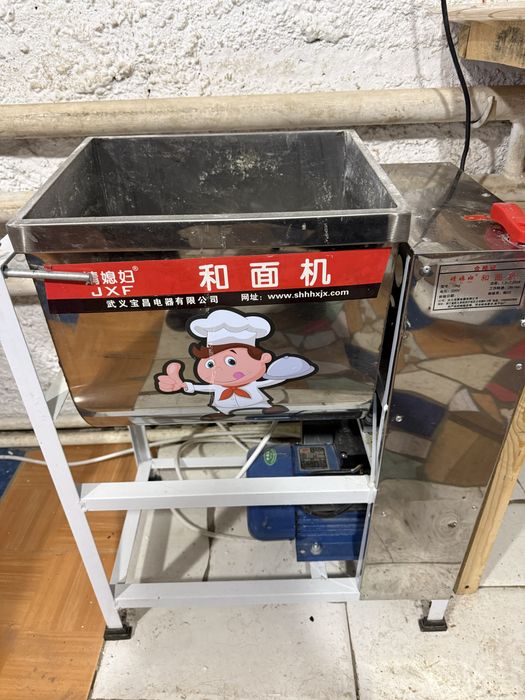 Продам тестомес.