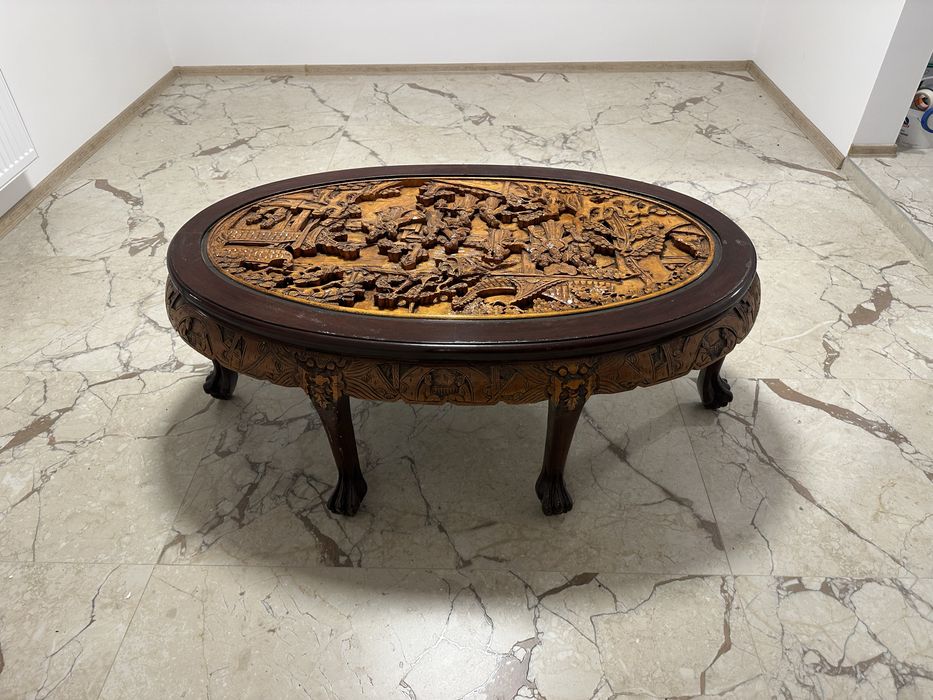 Холна маса - дърворезба