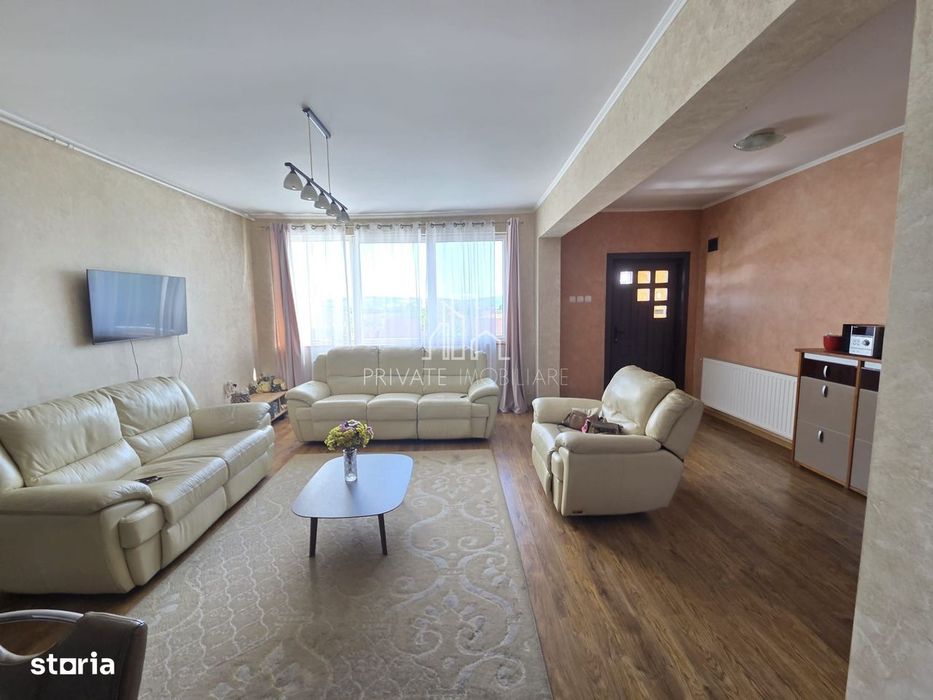 Casa 4 camere, 2 bai, Mobilata/Utilata, cu Garaj, Sancraiu de Mures