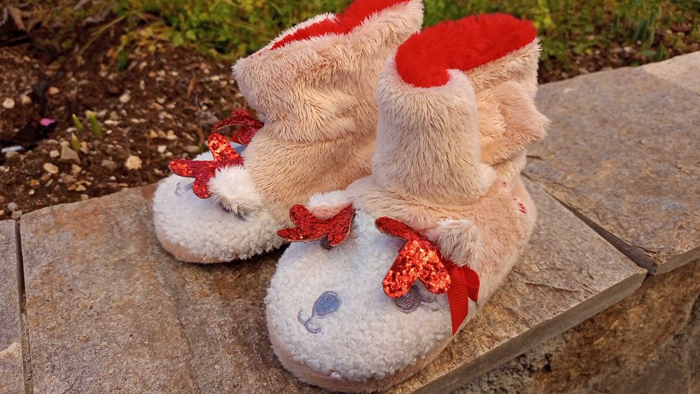 Детски Ботуши, Боти, Маратонки, пантофи... Разгледайте Снимките!