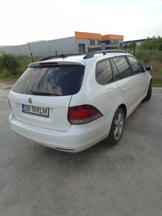 VOLKSWAGEN Golf 2012