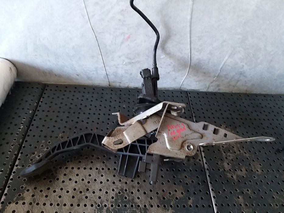 Pedala ambreiaj 1.0 b ecoboost ford focus 3 facelift bv617b633ge