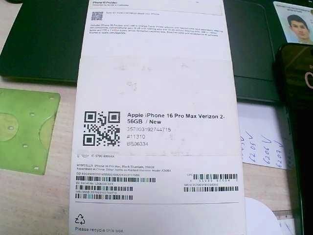 Apple IPhone 16 Pro Max (только e-sim) 256гб