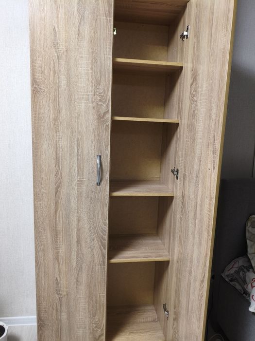 Шкаф для одежды + тумбочка