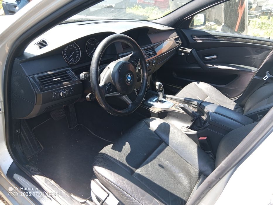 Продавам BMW e61 facelift 2000 кубика 177 конски сили дизел на части