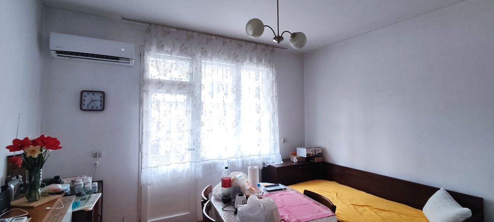 Дава се под наем Тристаен апартамент в Казанлък - 100 кв.м за 398.82 € - Снимка #8