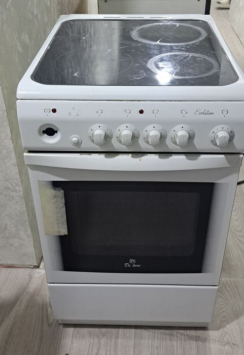 Продам электрическую плиту