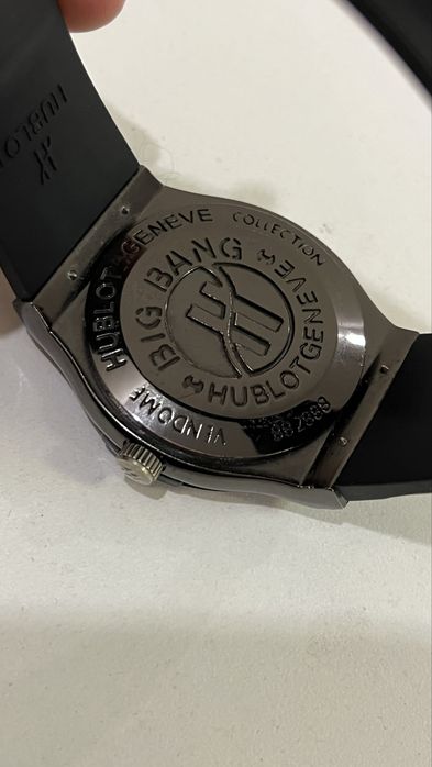 Часы HUBLOT black