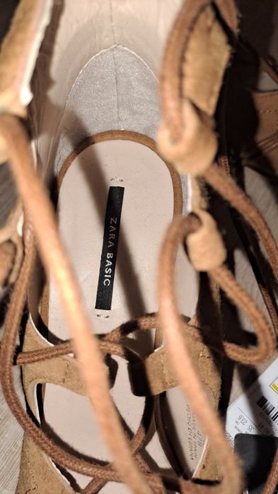 Vand sandale dama Zara Basic, piele nr 37, produs NOU
