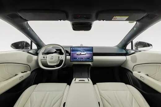 Zeekr 007 2025 — 4