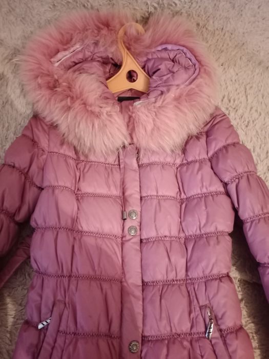 Продам куртку на девочку зима
