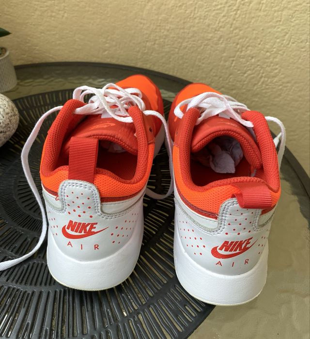 Дамски маратонки Nike Air Max