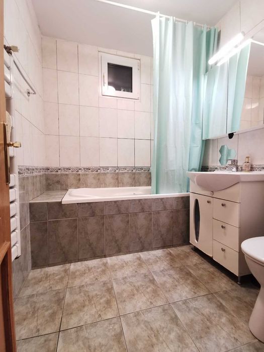 Apartament 3 camere 13 Septembrie 210