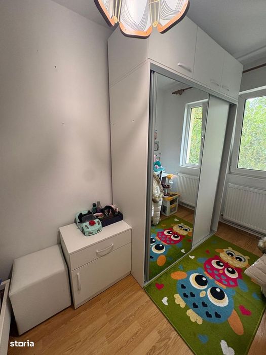 2cam nd 30 mp zona primaverii se vinde mob si utilat 72.000 euro