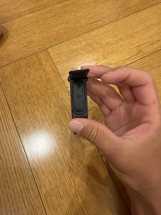 продам новые FitBit air google