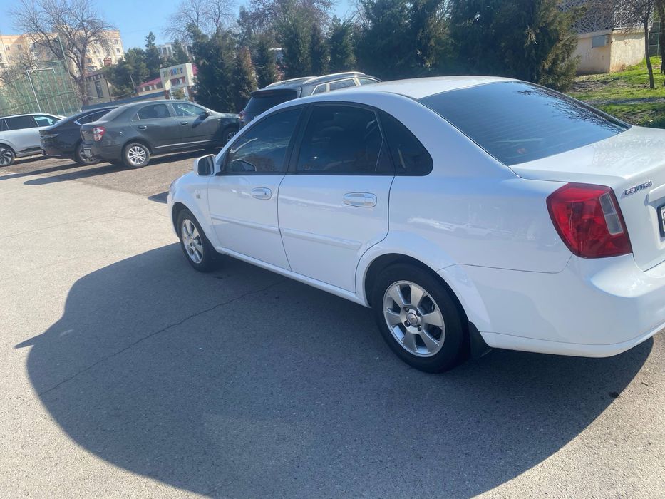 jentra sotiladi avtomat