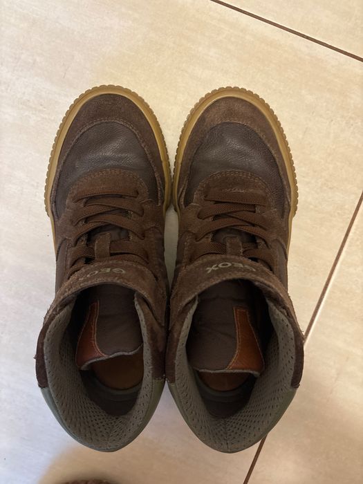 Vând ghete piele naturală, geox, mărimea 36