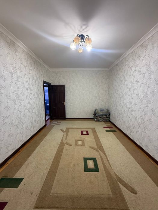 Продаётся 3-комнатная квартира, Чиланзарский район, 11 квартал