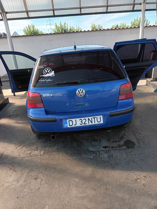 Vând golf 4 1.9 sdi