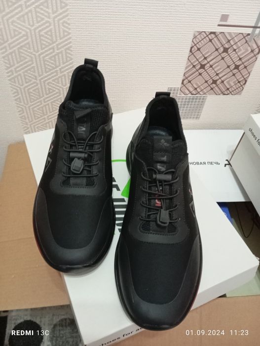 Продам полуботинки 42 размер