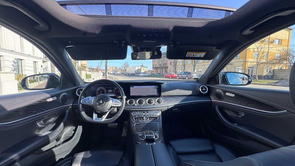 Mercedes E Class 220 AMG•Full digital•Panoramic