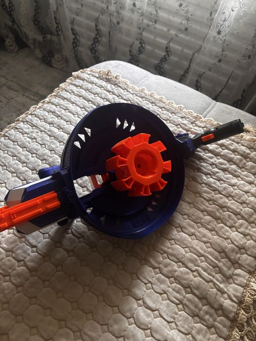 Бластеры Nerf - набор из 4 штук,б/у