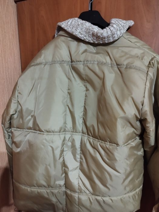 Яке гъши пух сиво.