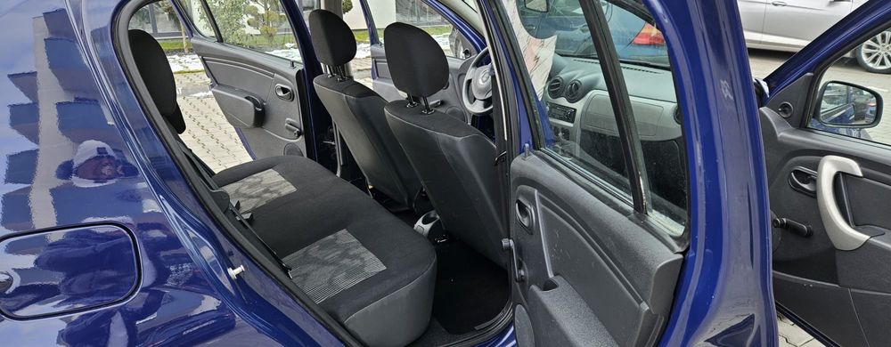 Dacia sandero 2010 1.4 mpi