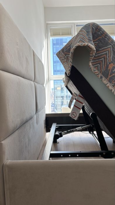 Кровать с трансформируемым основанием