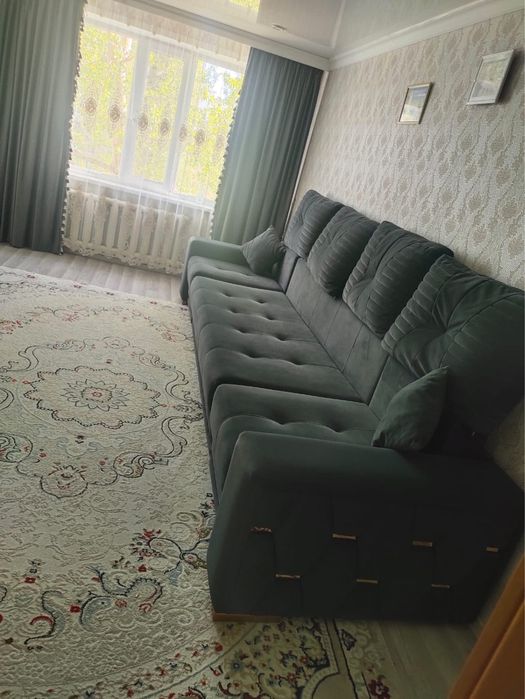 продам серый диван