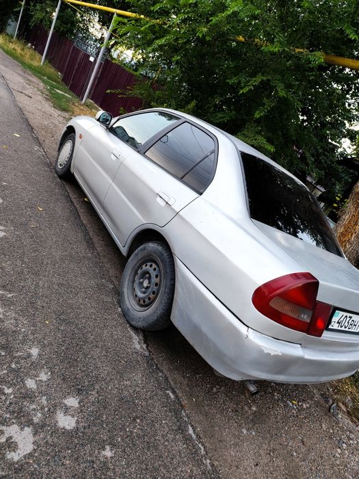 Мицубиси мираж (Лансер)