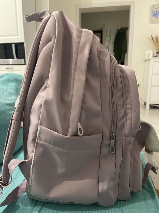 Продам рюкзак школный, новый