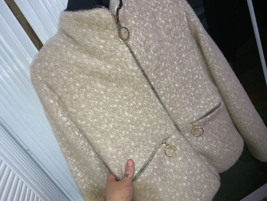 Вещидля девушек много джинсов отдам за дешево Arzanraq apparaman