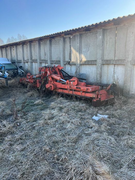 Grapa hidraulica si freza