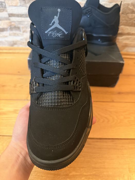 Jordan 4 Black cat