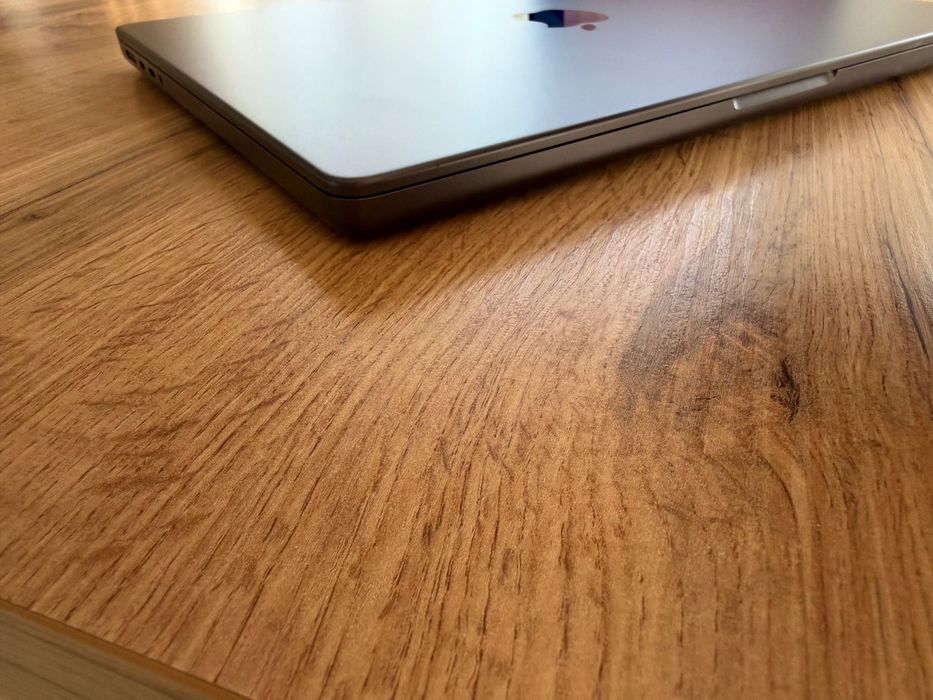 MacBook Pro 14" M4 MAX 14-CPU, 32-GPU, 36GB RAM, 1TB SSD В ГАРАНЦИЯ