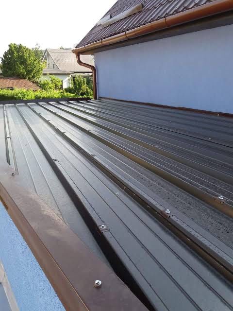 Reparații & Montaj Acoperișuri | Calitate Garantată