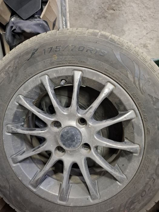 Диски с резиной 175/70/R13