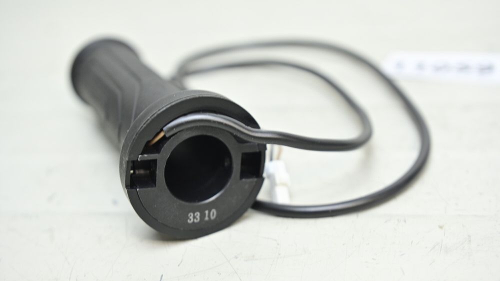 Maneta Manson Acceleratie Si Manson Stanga Incalzit Ducati